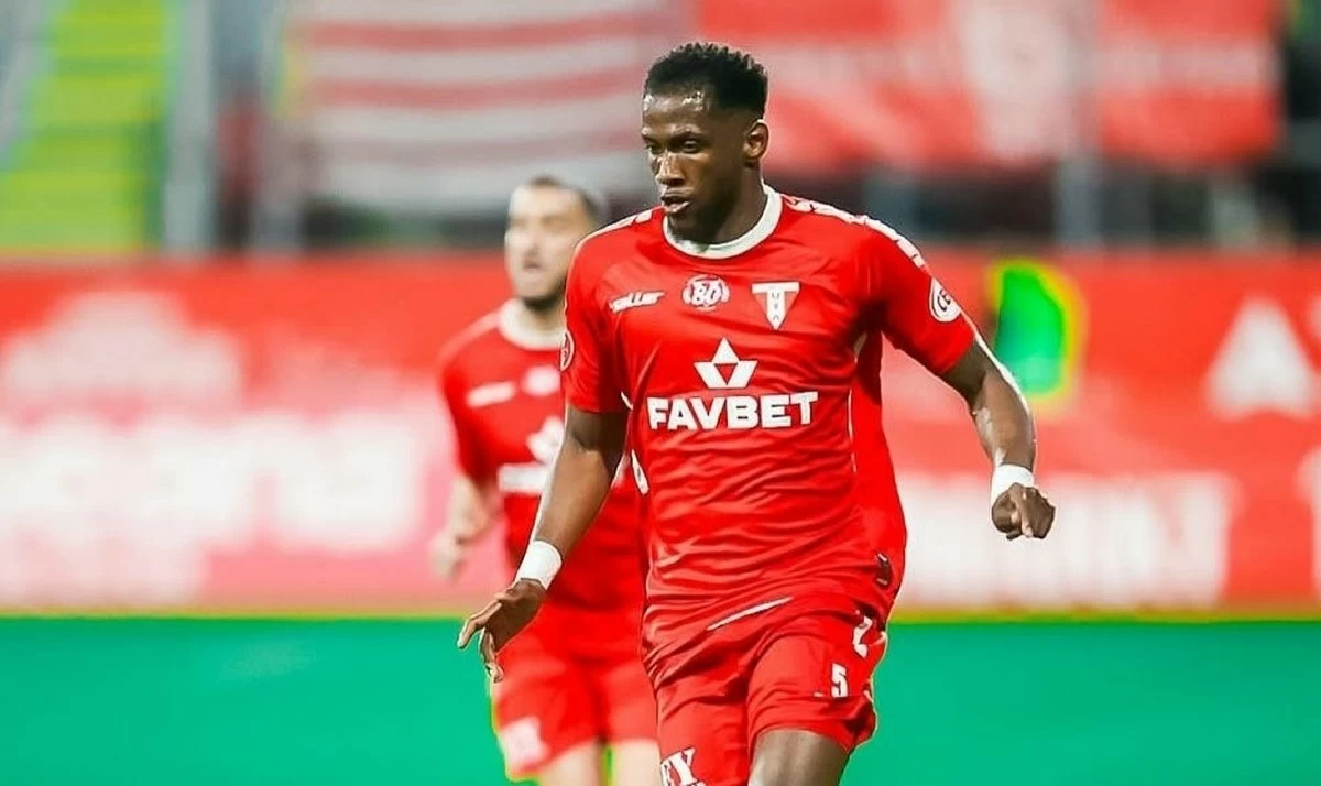 Al-Arabi completes foreign player squad with Senegal defender Rasoul