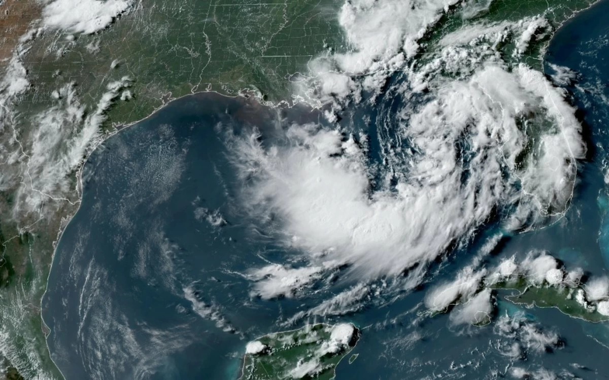 Tropical Storm Fausto forms off Mexico's Pacific as tropical depression swirls in Gulf of Mexico