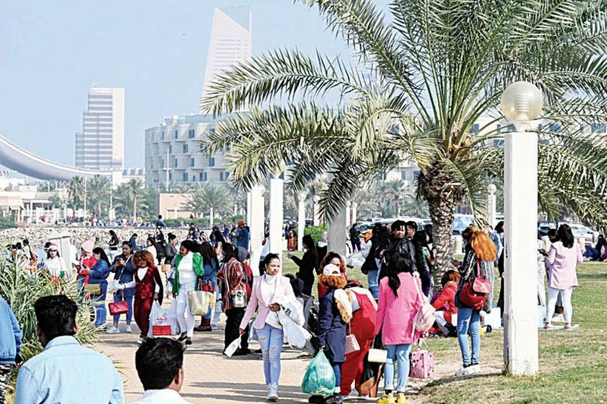 Expat boom lifts Kuwait population to 5.31 mln