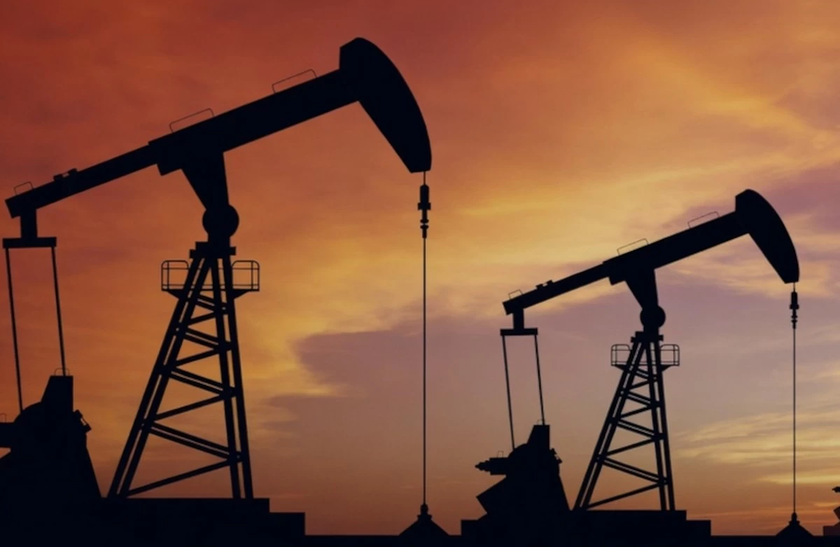 Oil companies cash in as Middle East tensions rise