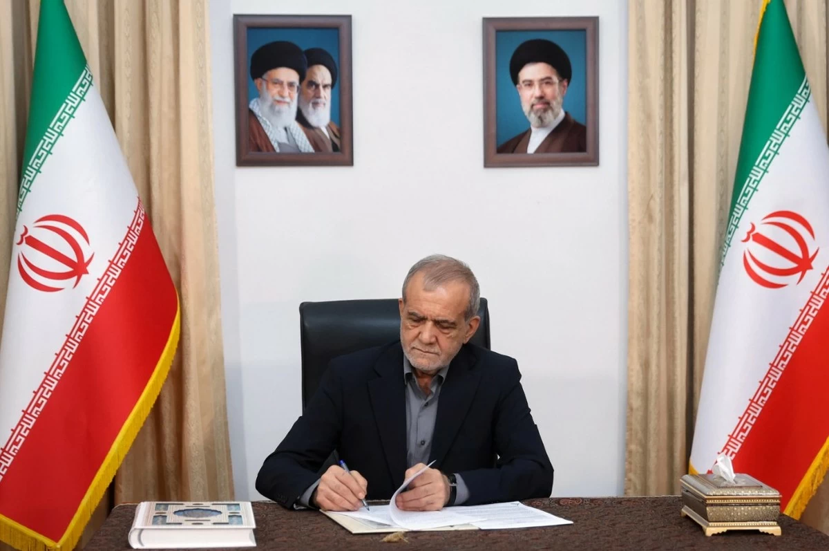 Iran Says US Must Honor MoU as Trump Proposal Seeks Talks and Hormuz Reopening