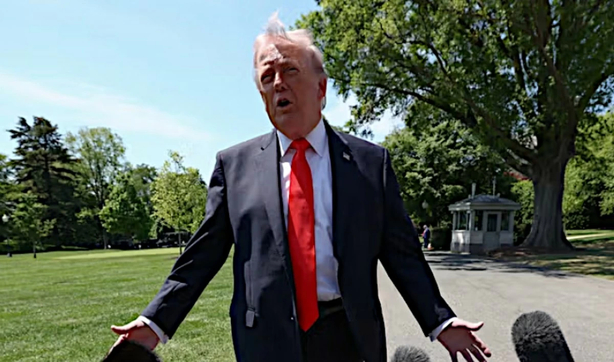Trump Says Iran Talks Enter Two Phases, Calls Negotiations Tehran&rsquo;s &lsquo;Last Chance&rsquo;