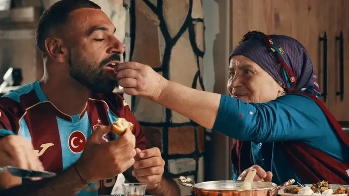 Salah stars in Trabzonspor video showcasing Turkish culture, cuisine