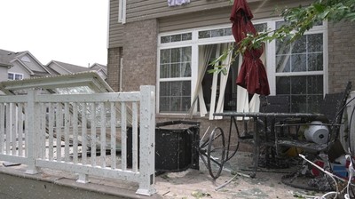 Severe weather knocks out power in Illinois, Indiana and Ohio