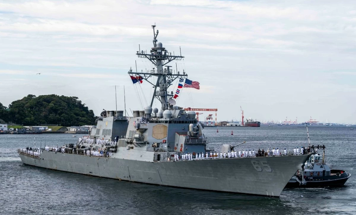 USS Destroyer Goes Dark for Four Days After Engineering Failure in South China Sea