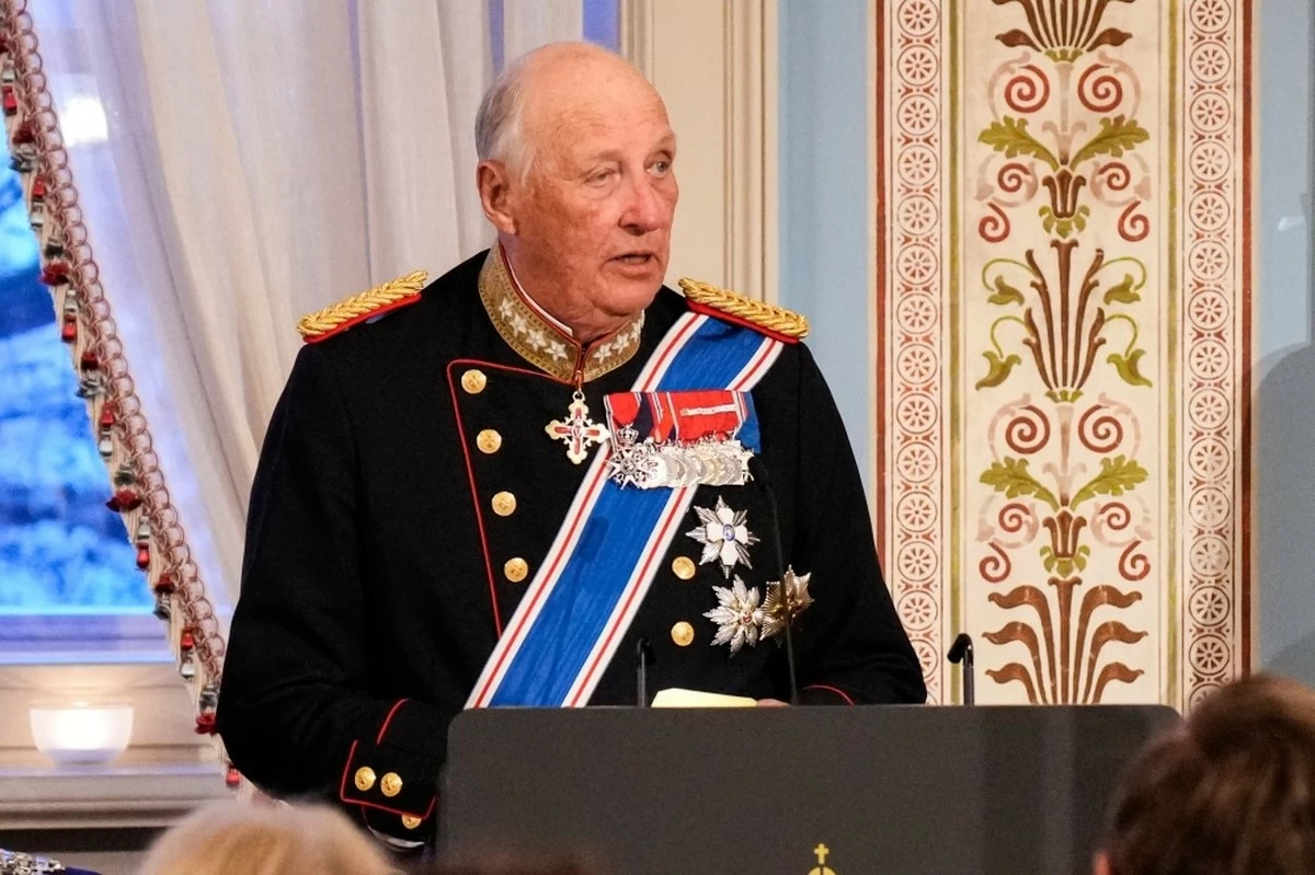 King Harald of Norway hospitalized for treatment in connection with blood disease