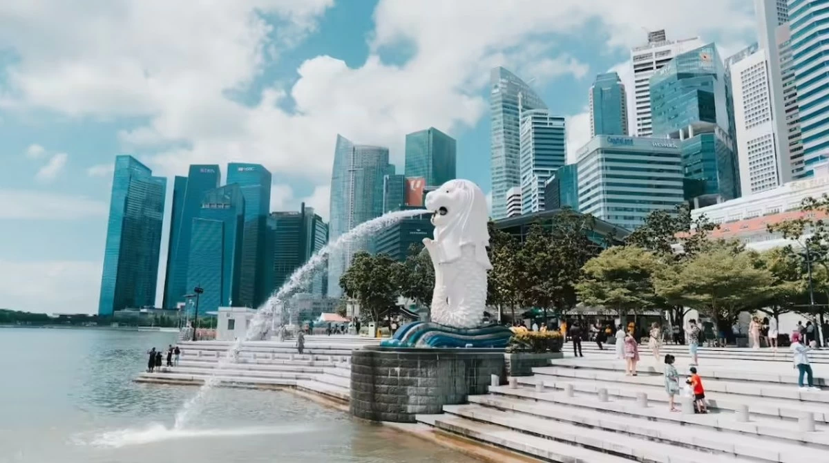 Singapore&rsquo;s Birth Rate Crashes to Record Low; Government Unleashes Huge Benefits to Encourage More Babies