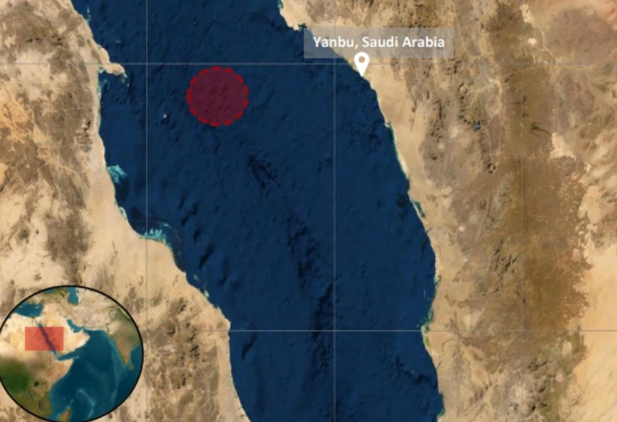 Tanker Attacked Off Saudi Coast, Fire Erupts on Main Deck