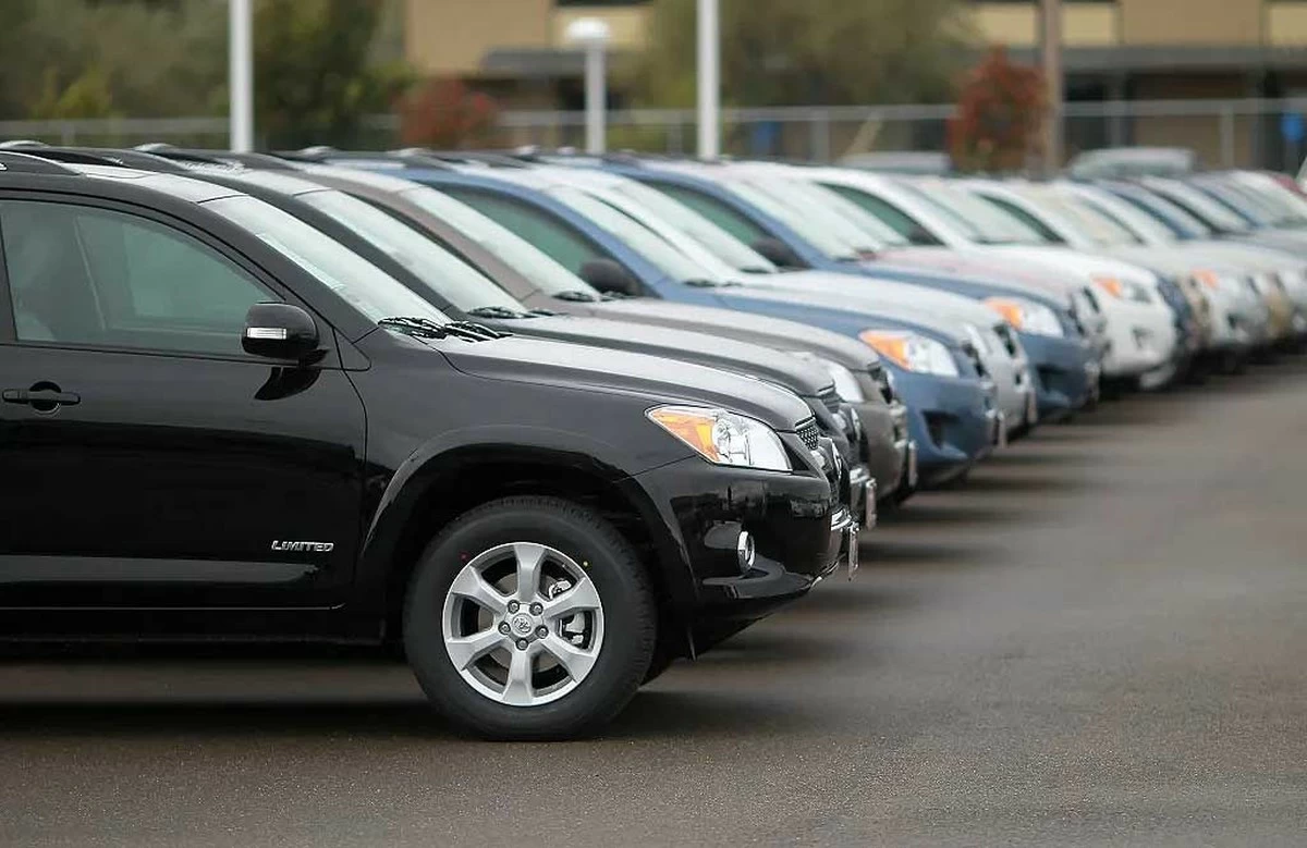 Kuwait car rental offices block contracts for customers with unpaid traffic fines