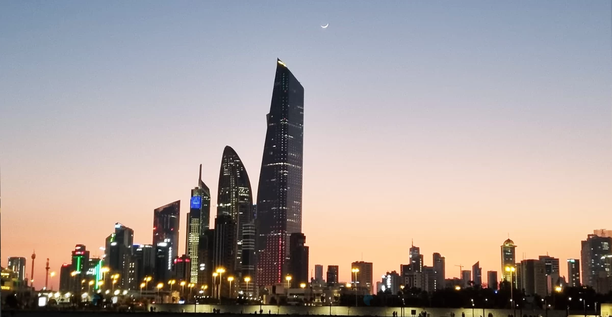 NO LICENSE? EXPECT A SHUTDOWN - Kuwait casts wide net on businesses