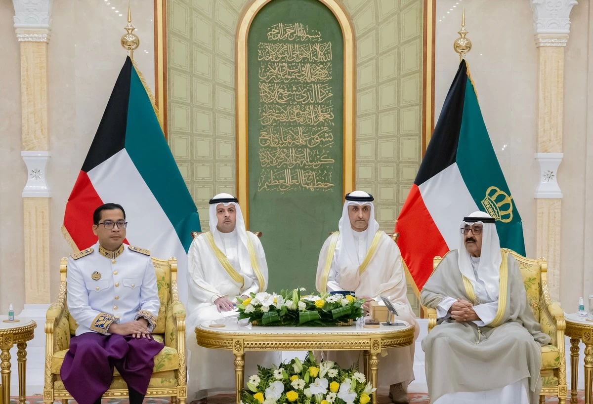HH Amir receives credentials of newly-appointed ambassadors to Kuwait