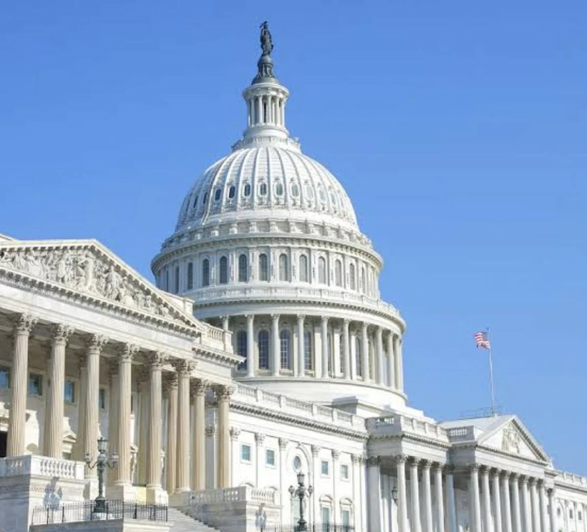 US House Passes Russia-Iran Sanctions Bill, Sends It to Trump