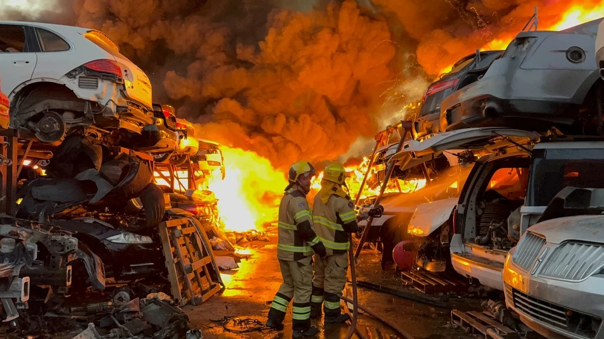 Kuwait tackles over 2,000 fire incidents in H1, 2026