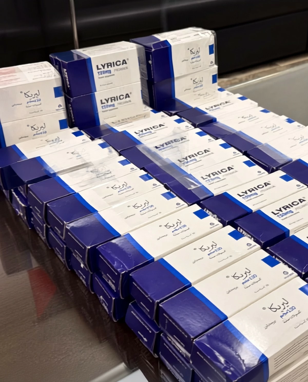 Kuwait Airport T4 Customs Foil Drug Smuggling Attempt, Seize 4,144 Lyrica Capsules