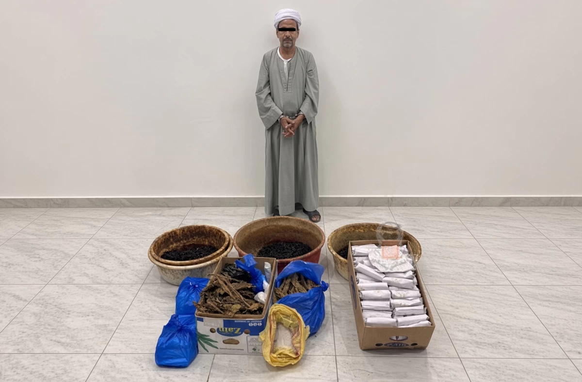 Egyptian 'Sa&rsquo;idi' Busted Making and Selling Illegal Tobacco Products in Jleeb