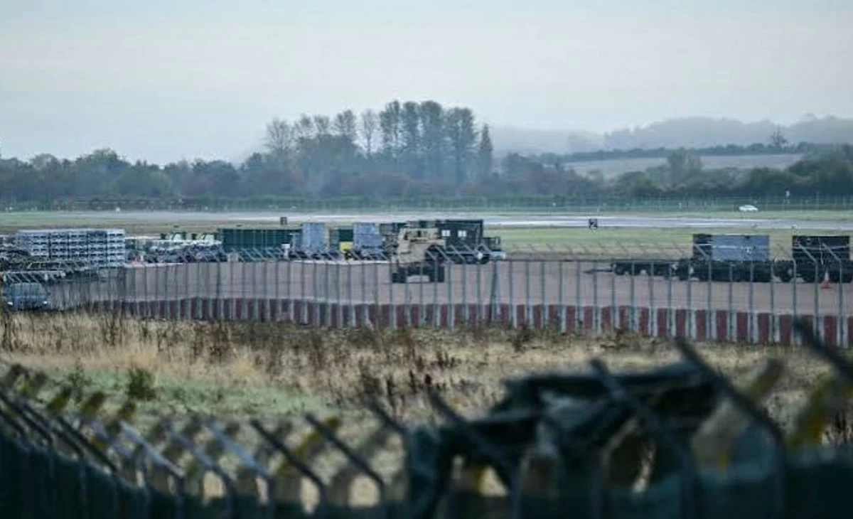 UK Police Probe Whether RAF Fairford Suspects Were Iran Proxies