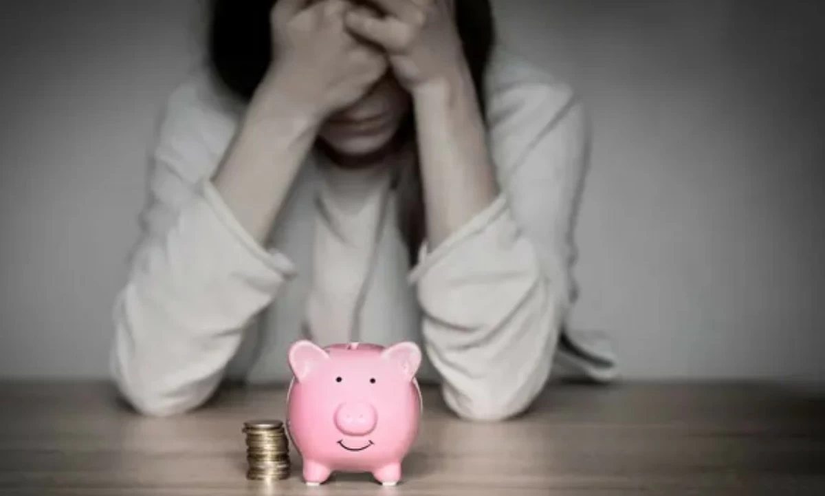 She Saved for Years, Then Her KD3,000+ Vanished From the Piggy Bank