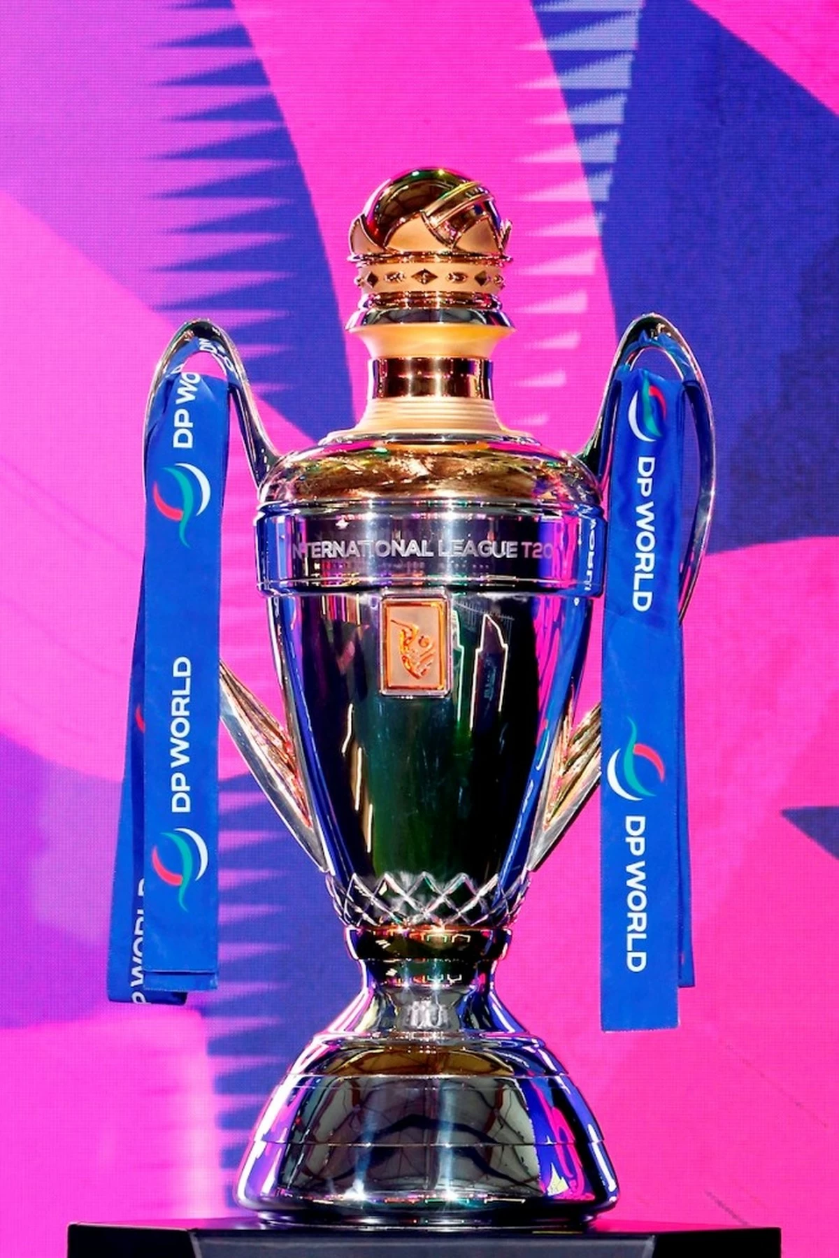 Kuwait Cricket celebrates the selection of six players in the DP World ILT20 Season 5 Player Auction
