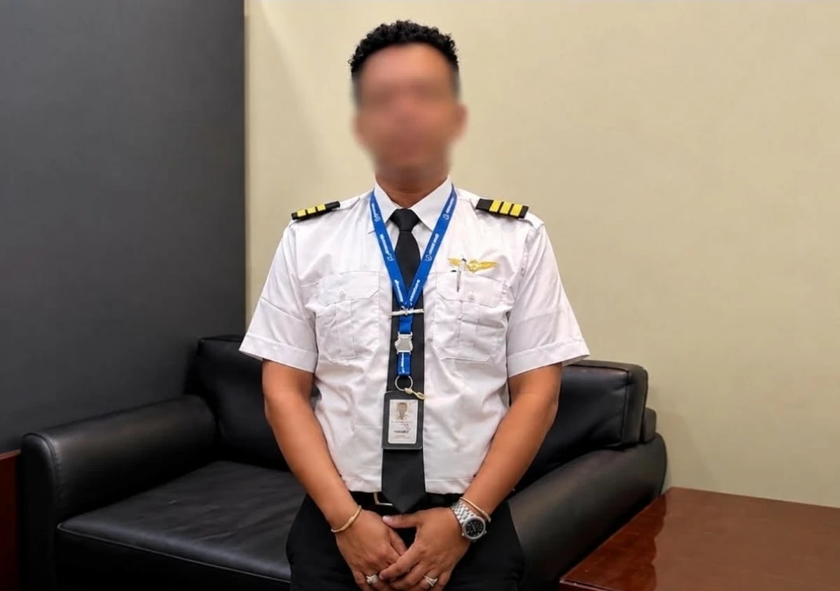Sudanese co-pilot arrested with &lsquo;ice&rsquo; at Cairo Airport