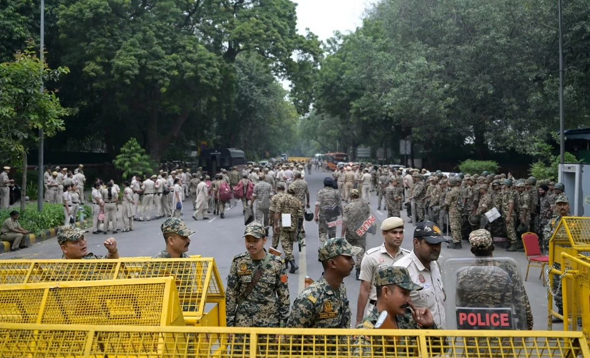 Gen Z Takes on Modi Government Over Voter Roll Revision; Thousands Detained in Crackdown Critics Call Undemocratic