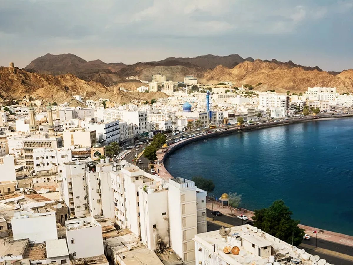 Muscat Targets Overcrowded Housing, Bans Families and Bachelors in One Building
