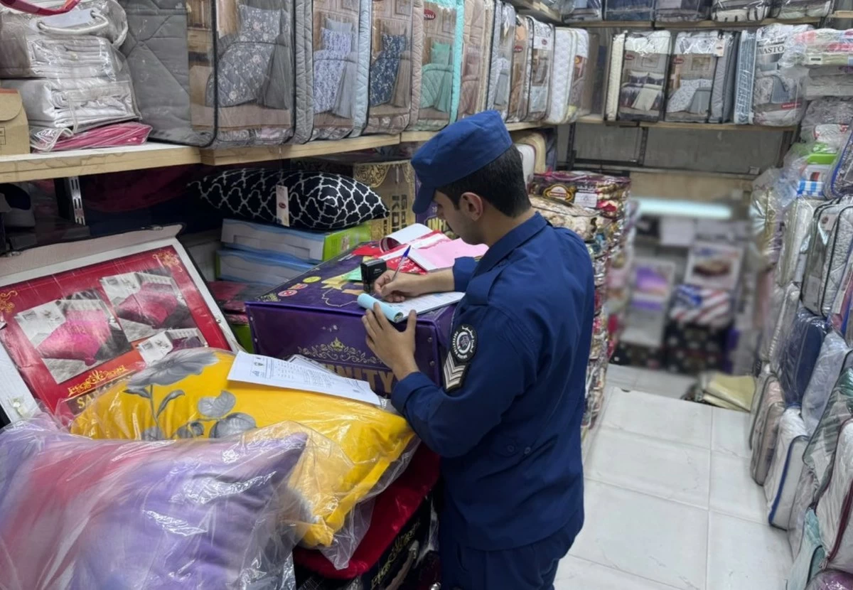 Kuwait Fire Force Shuts Down 66 Facilities in Capital, Farwaniya