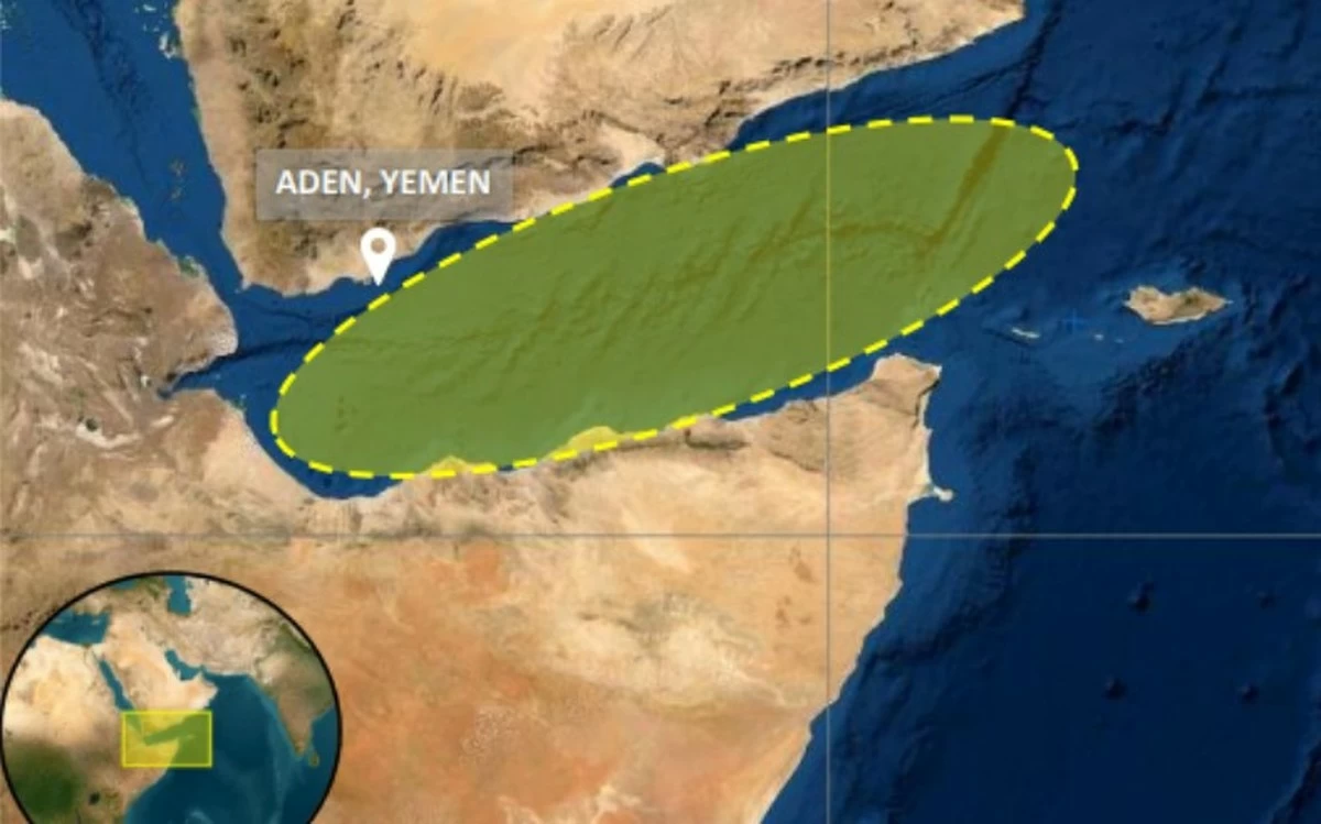 Piracy Concerns Rise After Nine-Person Boat Spotted Near Ships in Gulf of Aden