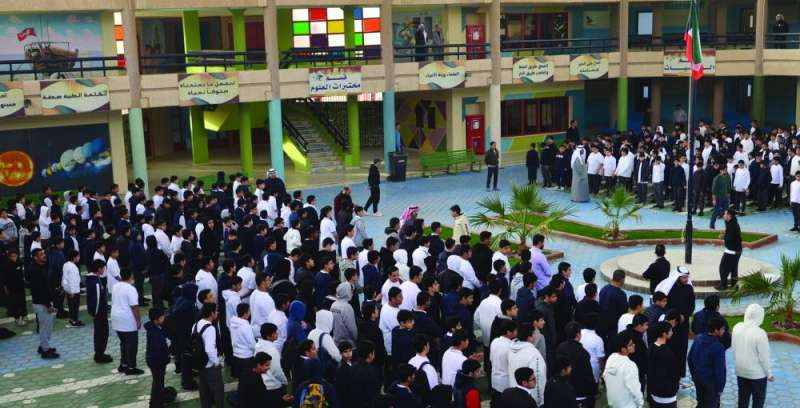 More than 100K teachers to join schools in Kuwait today
