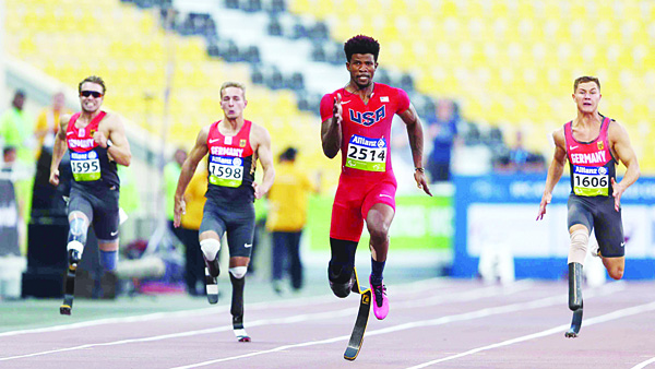 American Browne sets new world record in 200m final