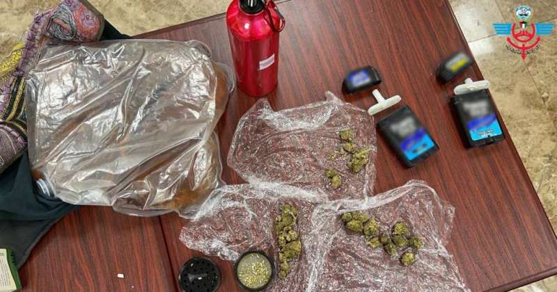 American arrives to Kuwait with drugs and alcohol