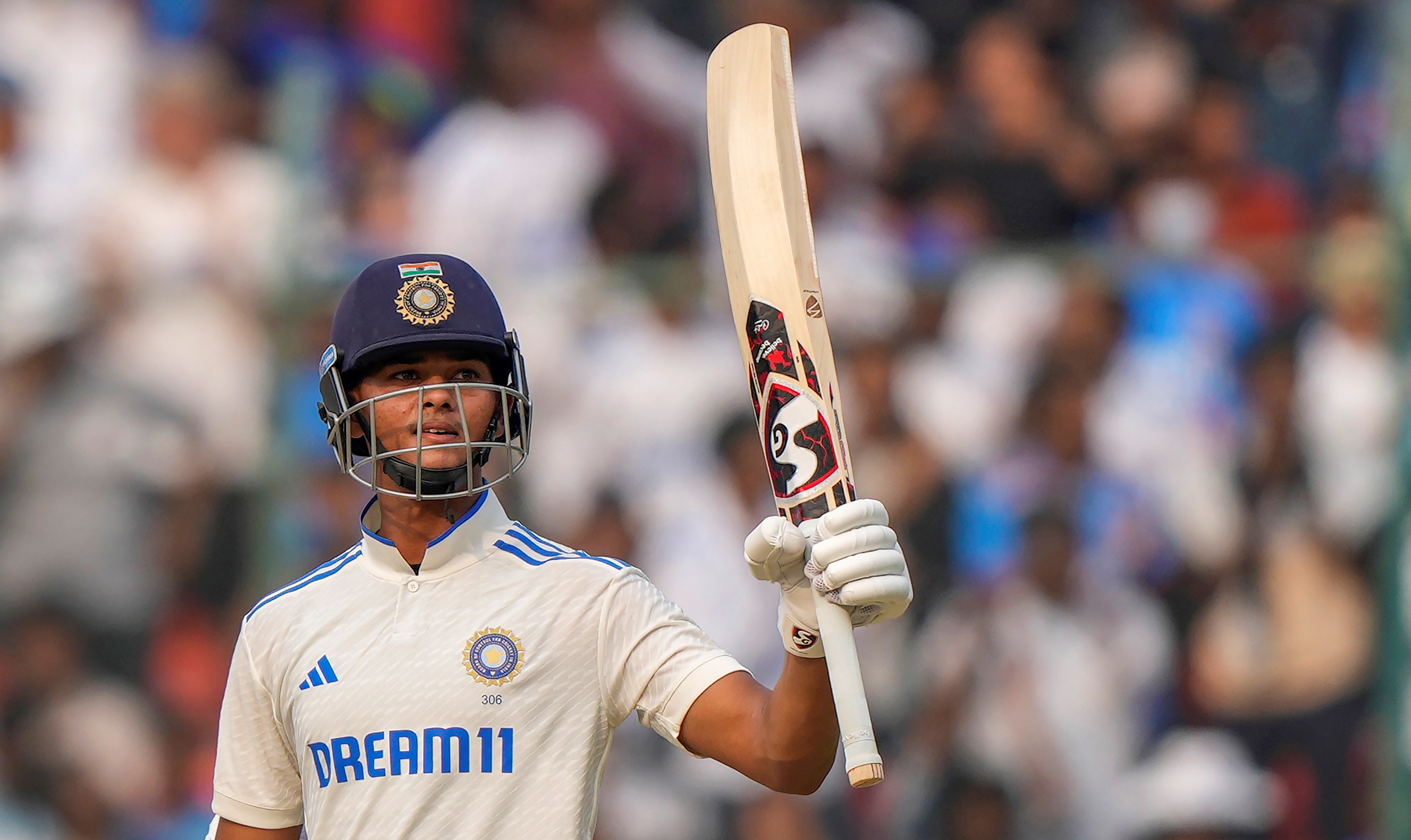 Jaiswal&rsquo;s quickfire half-century helps India dominate England on day one