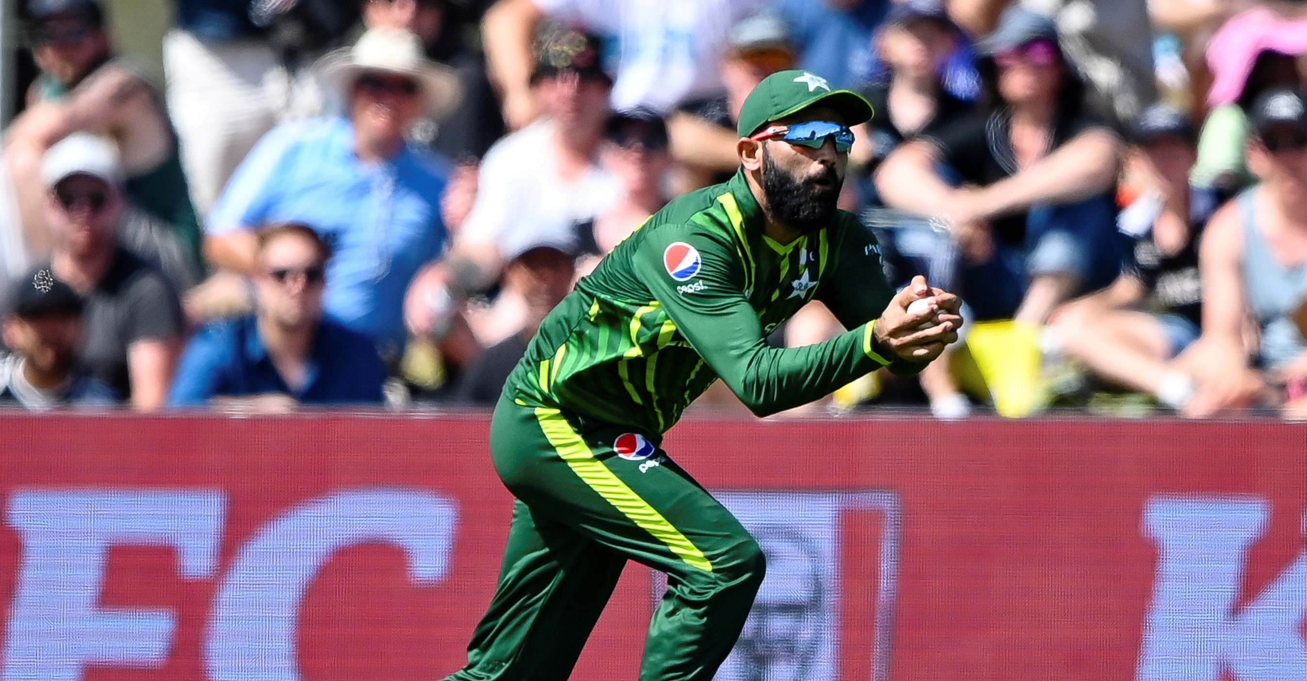 Pakistan beats New Zealand by 42 runs in 5th T20, avoids series sweep