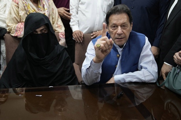 Imran Khan, his wife get 7-year jail for unlawful marriage