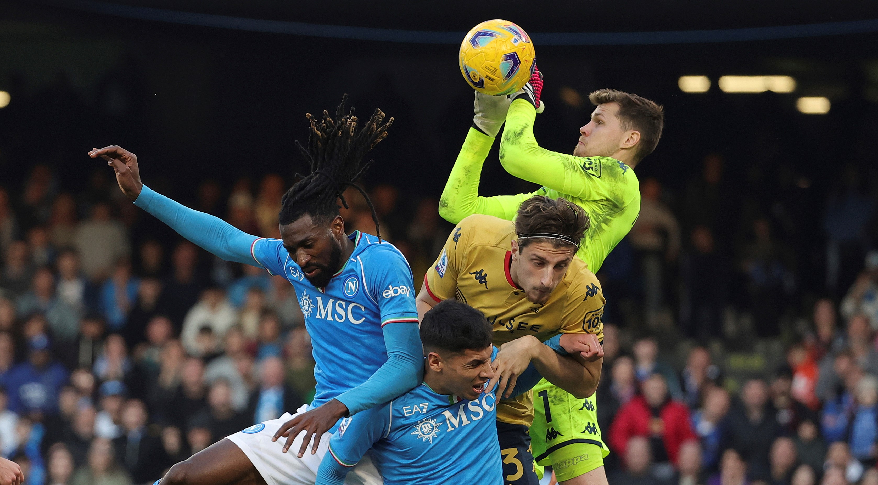 Defending champion Napoli needs a late equalizer to secure draw with Genoa