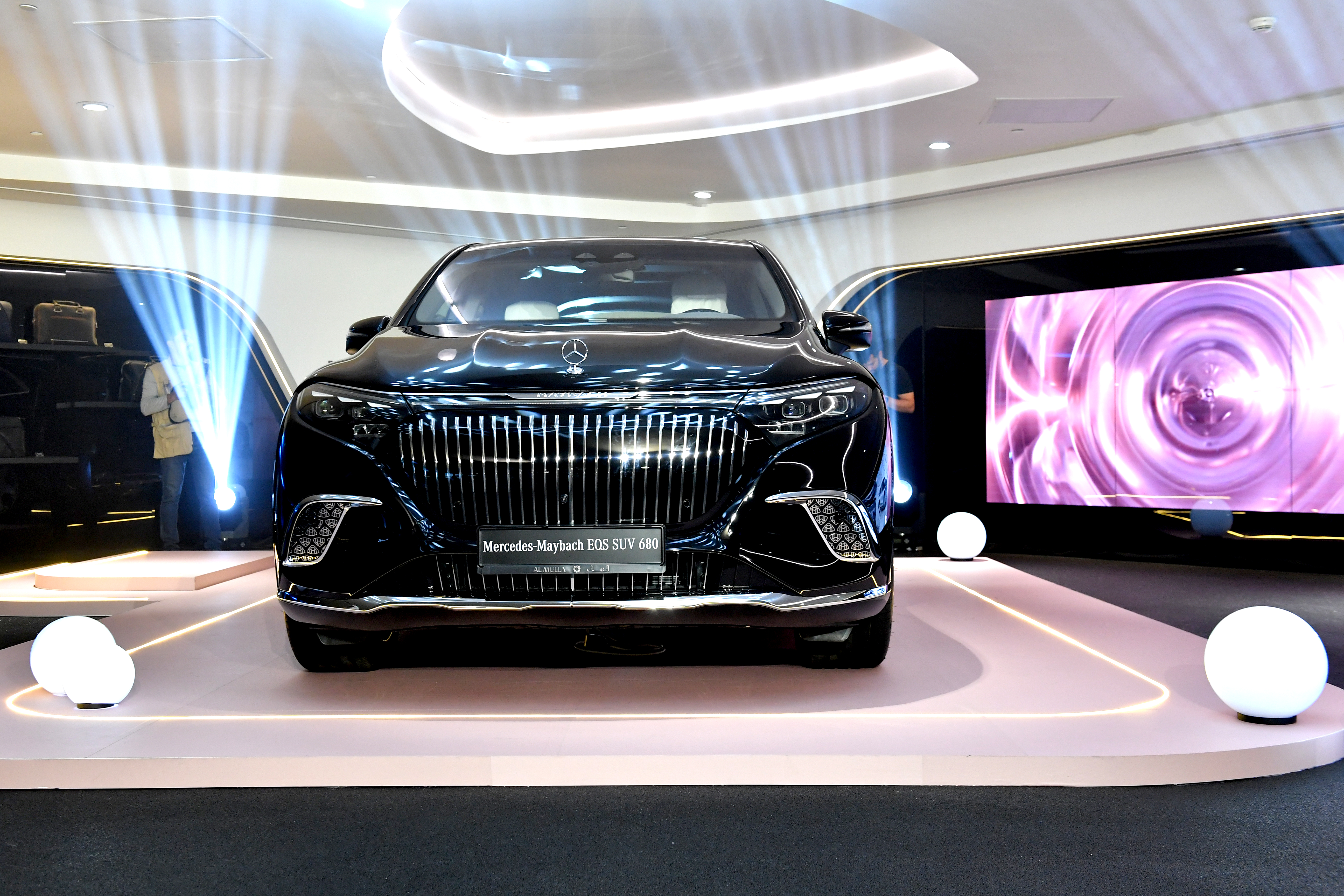 Al Mulla Automobiles Hosts a Private Event to showcase the Mercedes-Maybach EQS SUV for the first time in Kuwait