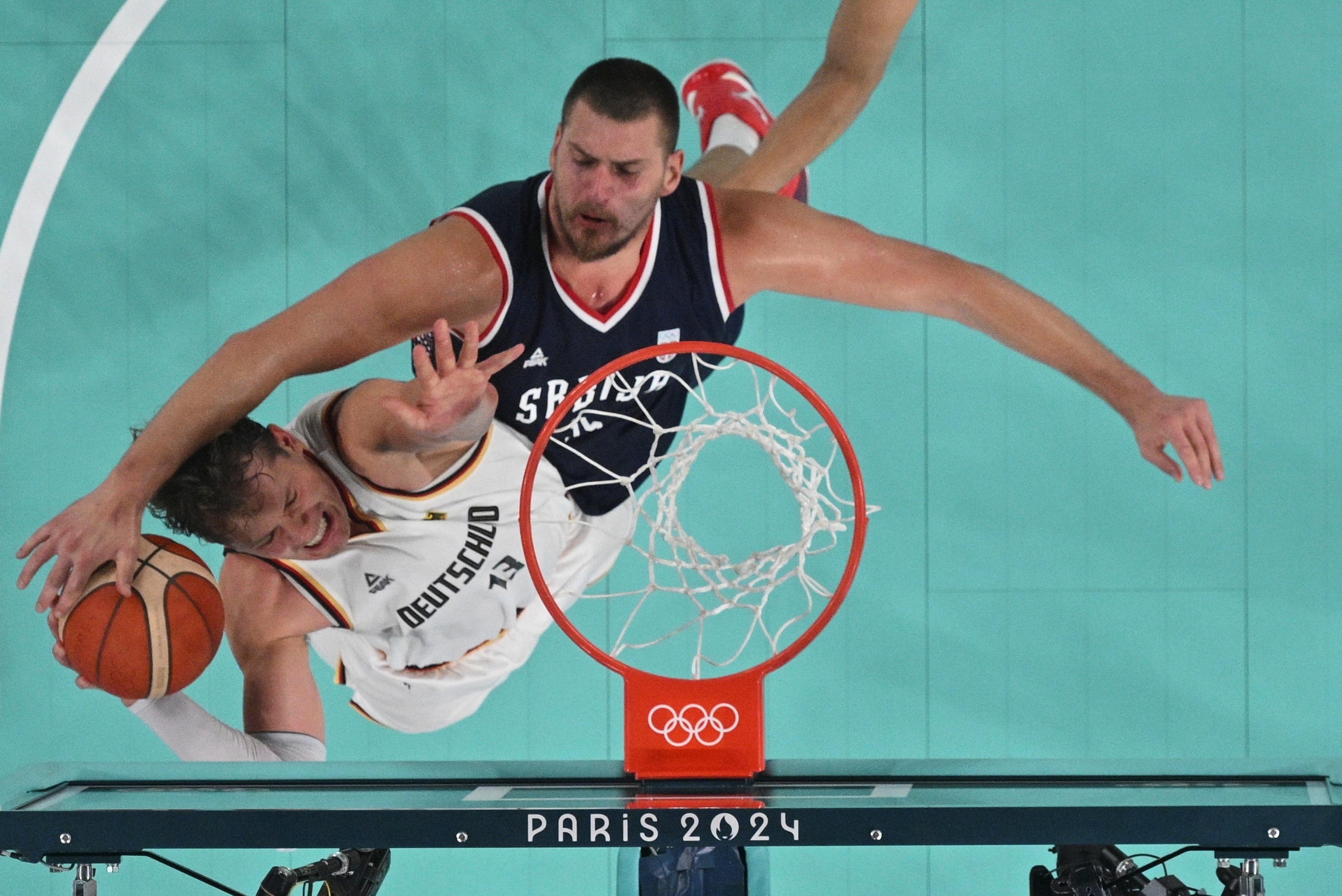 Jokic leads Serbia to the Olympic basketball bronze medal arabtimes